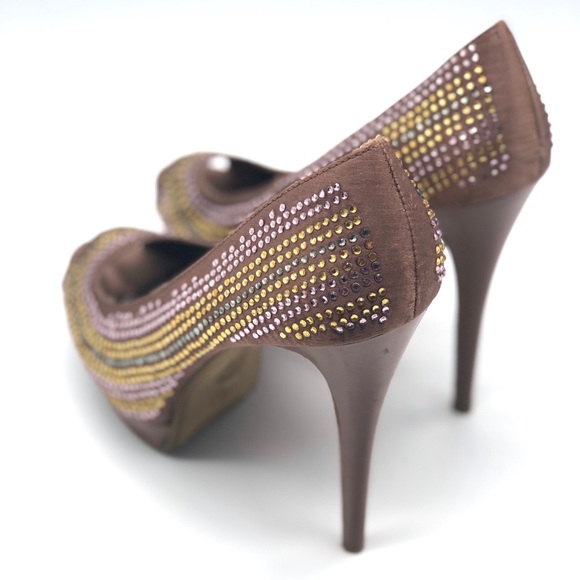 Society 86 Gem Encrusted Satin Heels size 9 - Picture 7 of 9